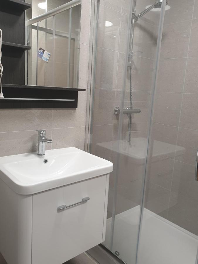 Arsenal Highbury & Islington Beautifully Presented Bed & Breakfast London Bagian luar foto