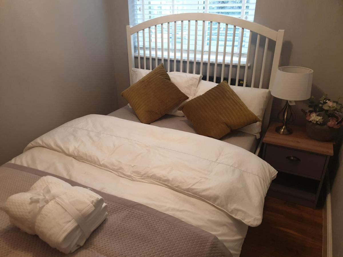 Arsenal Highbury & Islington Beautifully Presented Bed & Breakfast London Bagian luar foto