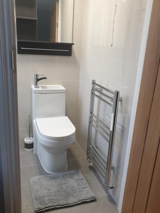 Arsenal Highbury & Islington Beautifully Presented Bed & Breakfast London Bagian luar foto